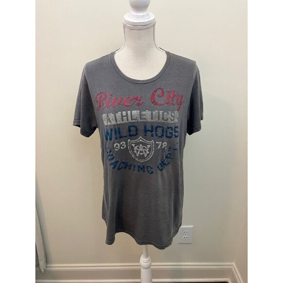 Slade Wilder Gray Tee Shirt "River City Athletics Wild Hogs" Size Large - Picture 1 of 4